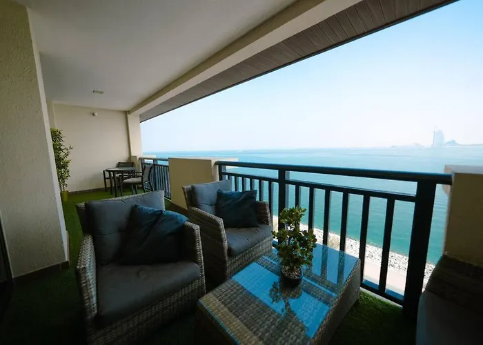 Palm Apt. With Burj Al Arab View