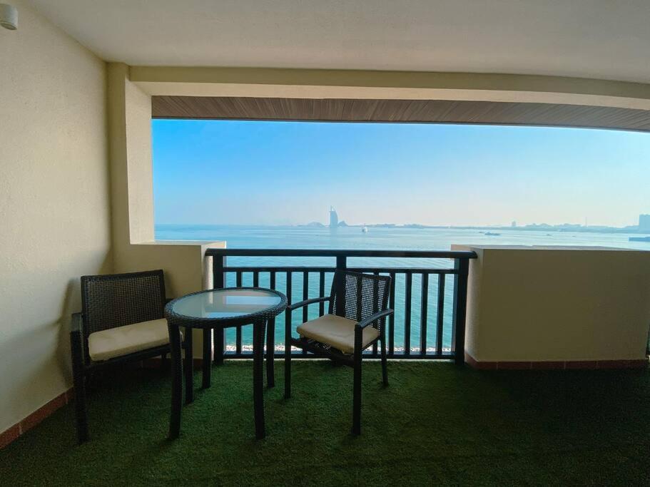 Apartment Palm Apt. With Burj Al Arab View